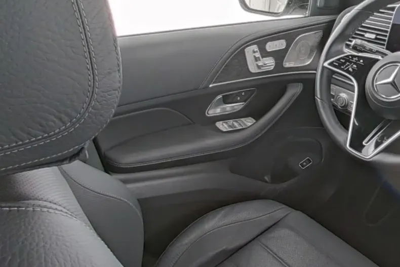 Mercedes-Benz GLE 450 din 2024 cu 50.000 km - oferta MER109912 - foto 5