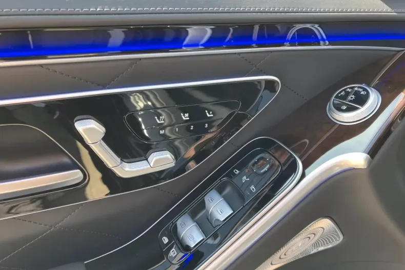 Mercedes-Benz S 580 din 2024 cu 21.695 km - oferta MER109913 - foto 10