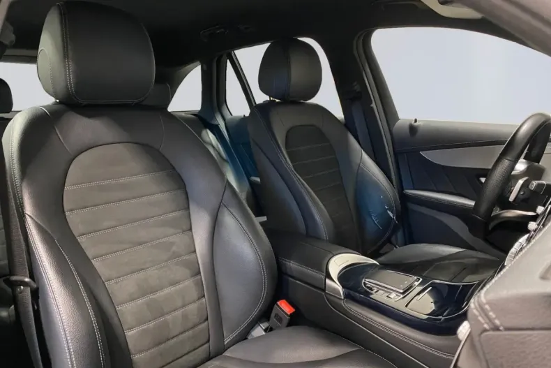 Mercedes-Benz GLC 400 din 2020 cu 111.257 km - oferta MER109916 - foto 15