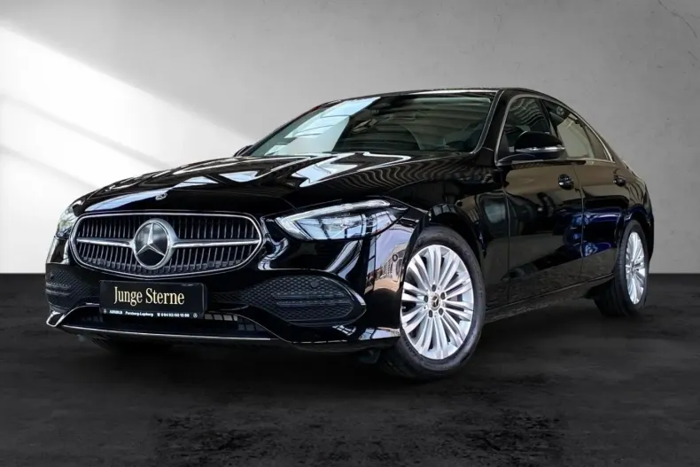 Mercedes-Benz C 200 din 2024 cu 12.698 km - oferta MER109920 - foto 1