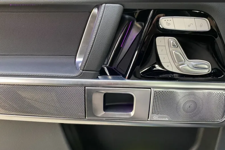 Mercedes-Benz G 450 din 2024 cu 8.360 km - oferta MER109921 - foto 15