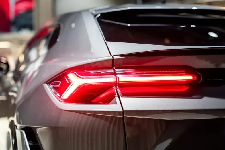 Lamborghini Urus din 2023 cu 17.800 km - oferta LAM109925 - foto 5