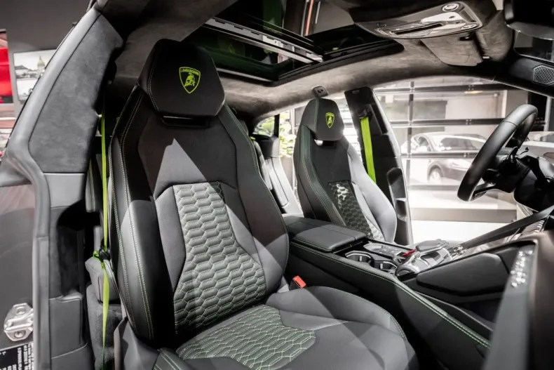 Lamborghini Urus din 2023 cu 17.800 km - oferta LAM109925 - foto 11