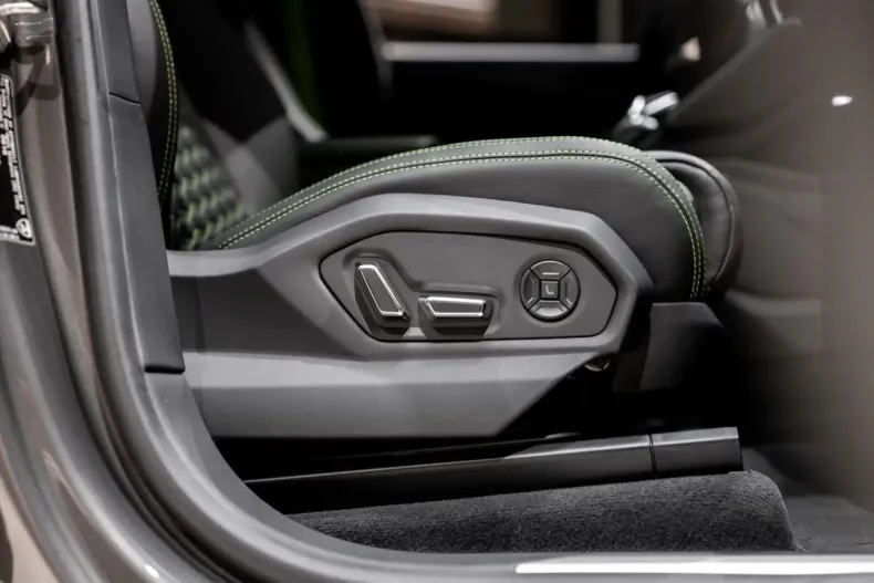 Lamborghini Urus din 2023 cu 17.800 km - oferta LAM109925 - foto 15