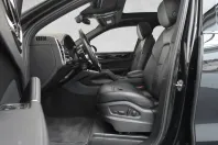 Porsche Cayenne din 2022 cu 28.587 km - oferta POR109927 - foto 6