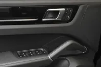 Porsche Cayenne din 2022 cu 28.587 km - oferta POR109927 - foto 11