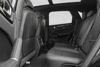 Porsche Cayenne din 2022 cu 28.587 km - oferta POR109927 - foto 13