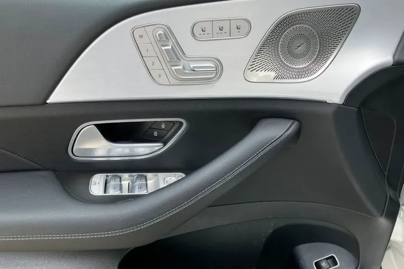 Mercedes-Benz GLS 350 din 2024 cu 36.900 km - oferta MER109930 - foto 6