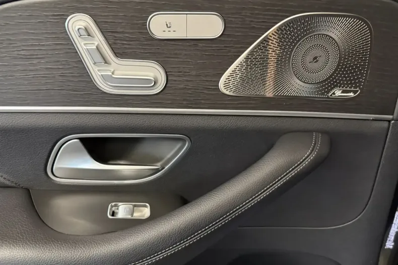 Mercedes-Benz GLS 400 din 2022 cu 85.990 km - oferta MER109933 - foto 20