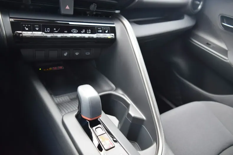 Toyota C-HR din 2024 cu 11.500 km - oferta TOY109936 - foto 22