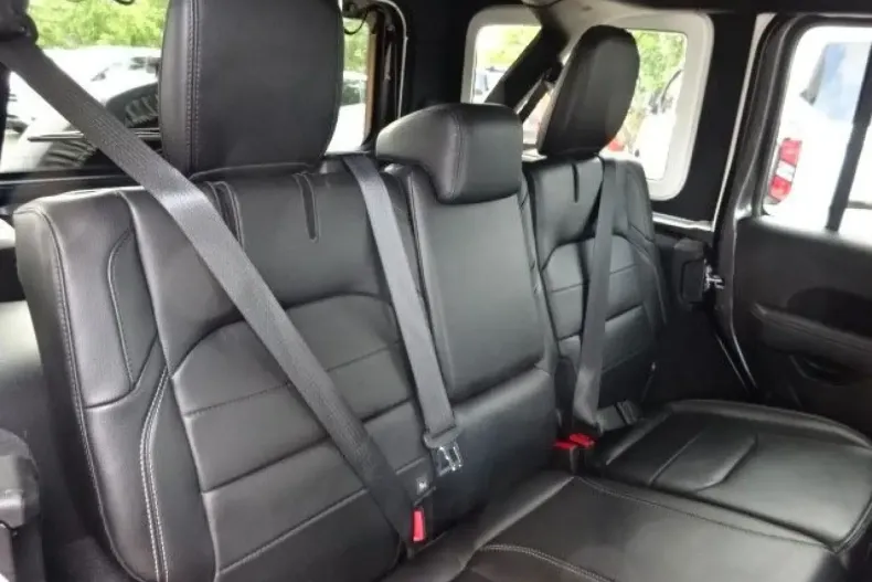 Jeep Wrangler din 2021 cu 55.955 km - oferta JEE109942 - foto 8