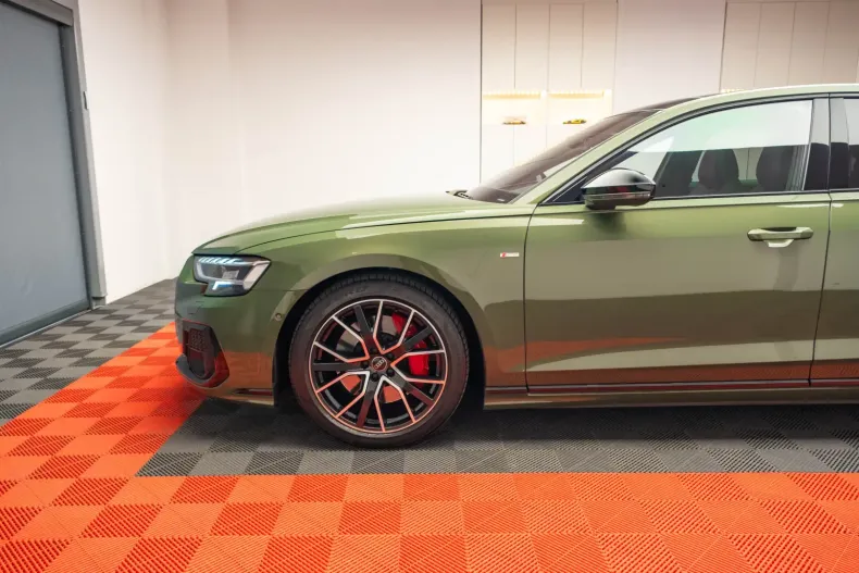 Audi A8 din 2023 cu 49.050 km - oferta AUD109944 - foto 9