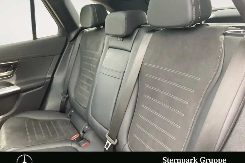 Mercedes-Benz GLC 300 din 2024 cu 21.850 km - oferta MER109946 - foto 13