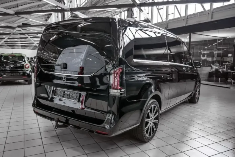Mercedes-Benz V 300 din 2024 cu 37.500 km - oferta MER109947 - foto 3