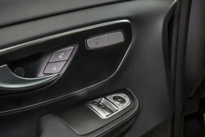 Mercedes-Benz V 300 din 2024 cu 37.500 km - oferta MER109947 - foto 12