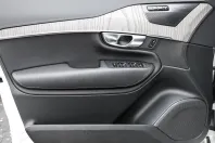 Volvo XC90 din 2023 cu 18.442 km - oferta VOL109954 - foto 10