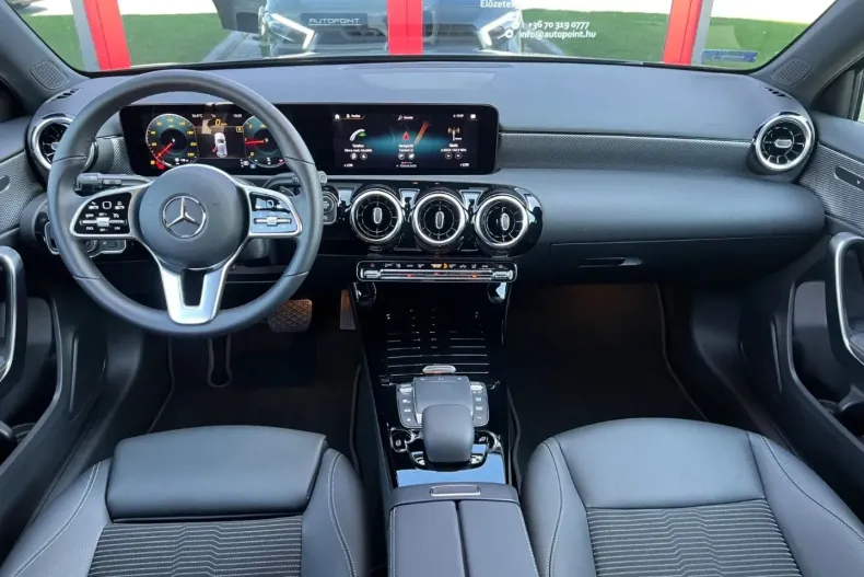 Mercedes-Benz A 180 din 2022 cu 6.500 km - oferta MER109964 - foto 12