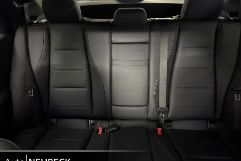 Mercedes-Benz GLE 580 din 2023 cu 19.950 km - oferta MER109967 - foto 17