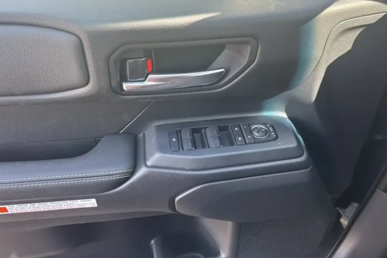 Toyota Land Cruiser din 2025 cu 20 km - oferta TOY109969 - foto 14