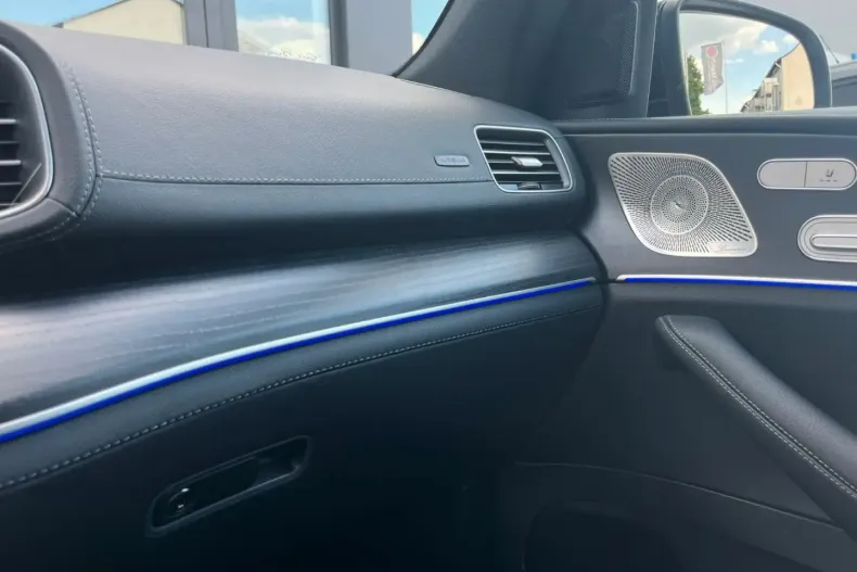 Mercedes-Benz GLE 350 din 2022 cu 25.000 km - oferta MER109972 - foto 18