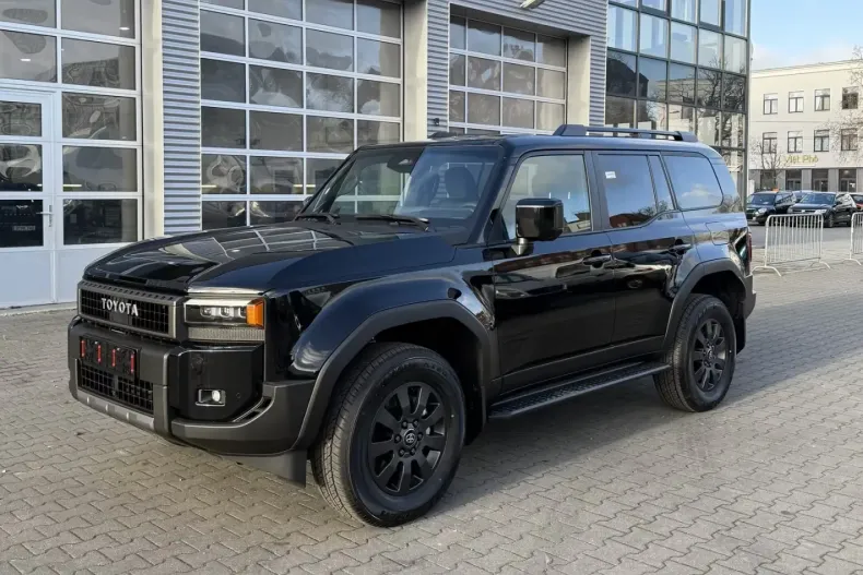 Toyota Land Cruiser din 2025 cu 20 km - oferta TOY109974 - foto 1