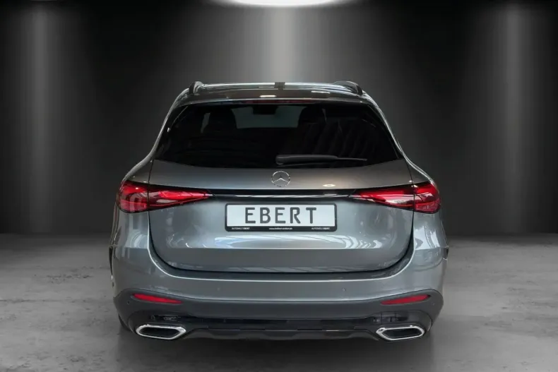 Mercedes-Benz GLC 200 din 2022 cu 46.443 km - oferta MER109975 - foto 4