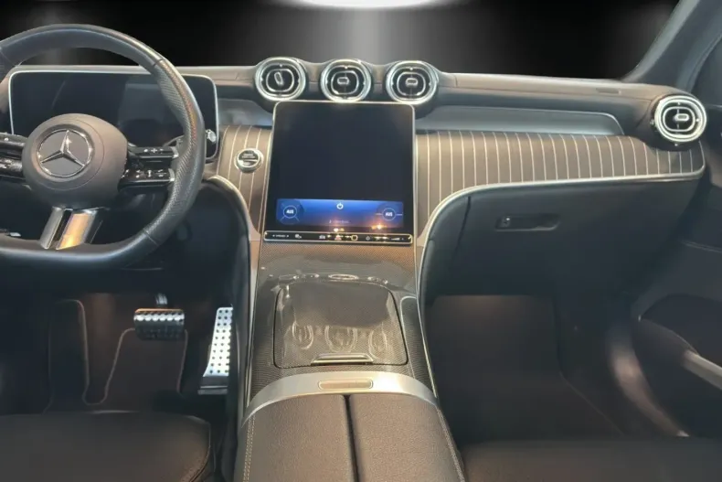 Mercedes-Benz GLC 200 din 2022 cu 46.443 km - oferta MER109975 - foto 11