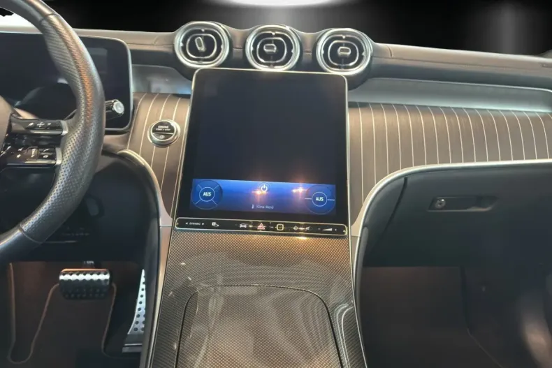 Mercedes-Benz GLC 200 din 2022 cu 46.443 km - oferta MER109975 - foto 12