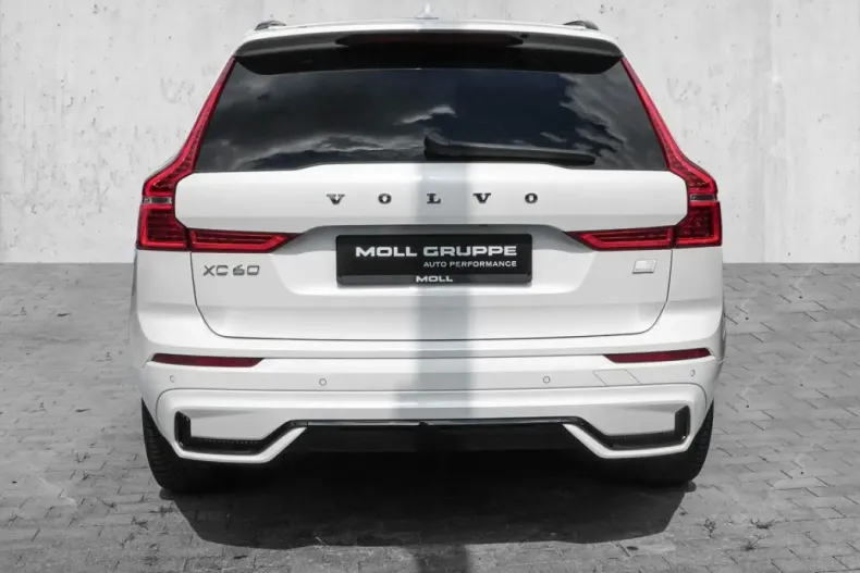 Volvo XC60 din 2023 cu 26.175 km - oferta VOL109977 - foto 6