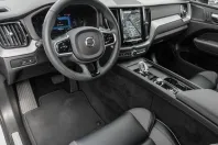 Volvo XC60 din 2023 cu 26.175 km - oferta VOL109977 - foto 10