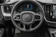 Volvo XC60 din 2023 cu 26.175 km - oferta VOL109977 - foto 12