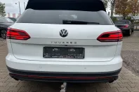 Volkswagen Touareg din 2023 cu 21.721 km - oferta VOL109978 - foto 7