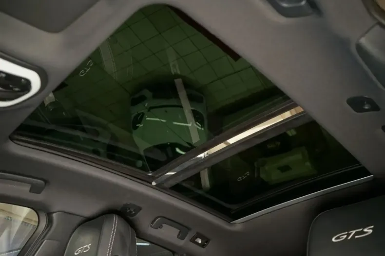 Porsche Macan din 2020 cu 85.500 km - oferta POR109983 - foto 17