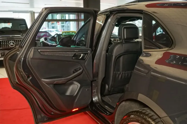 Porsche Macan din 2020 cu 85.500 km - oferta POR109983 - foto 34