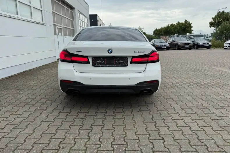 BMW 545 din 2021 cu 38.749 km - oferta BMW109987 - foto 6