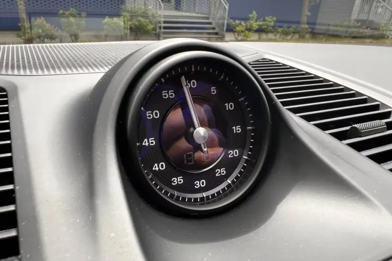 Porsche Cayenne din 2023 cu 19.800 km - oferta POR109990 - foto 7