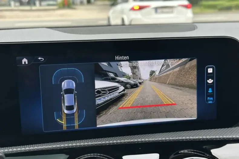 Mercedes-Benz CLA 200 din 2023 cu 68.695 km - oferta MER109994 - foto 15