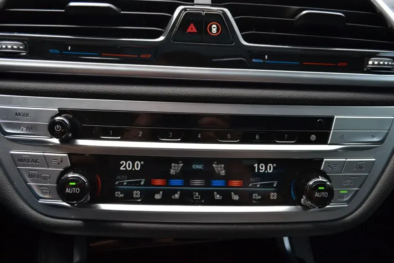 BMW 745 din 2020 cu 69.985 km - oferta BMW109997 - foto 16