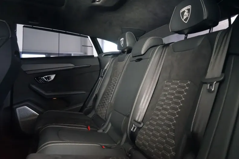 Lamborghini Urus din 2024 cu 13.048 km - oferta LAM110009 - foto 23