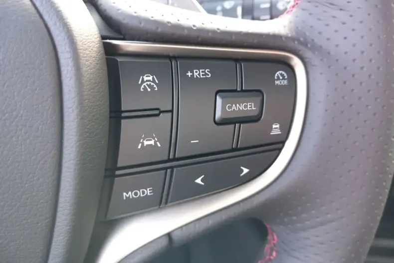 Lexus UX din 2024 cu 5.000 km - oferta LEX110011 - foto 6