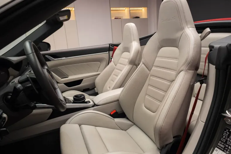 Porsche 911 din 2023 cu 18.200 km - oferta POR110014 - foto 10