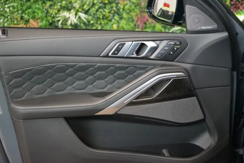 BMW X6 M din 2024 cu 12.920 km - oferta BMW110030 - foto 7