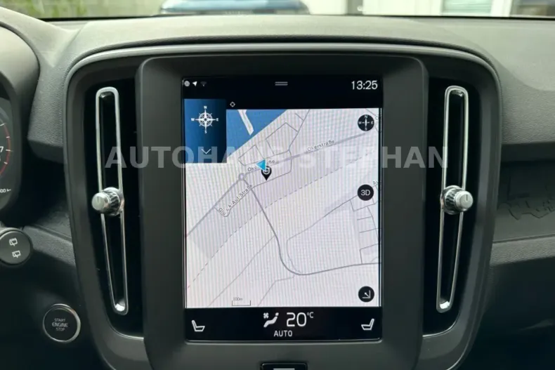 Volvo XC40 din 2023 cu 9.000 km - oferta VOL110032 - foto 14