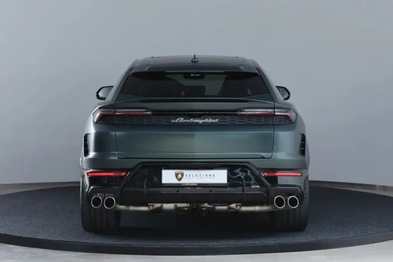 Lamborghini Urus din 2025 cu 870 km - oferta LAM110036 - foto 3