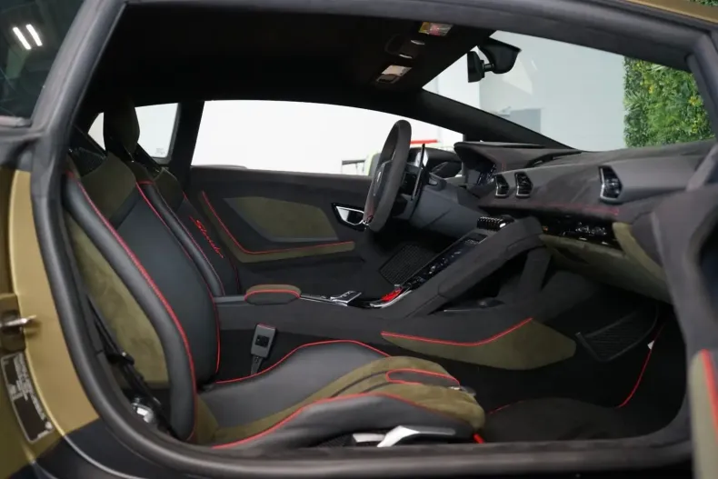 Lamborghini Huracán din 2023 cu 11.984 km - oferta LAM110050 - foto 21