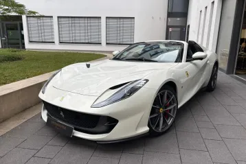 Ferrari 812 din 2022 - oferta FER110054