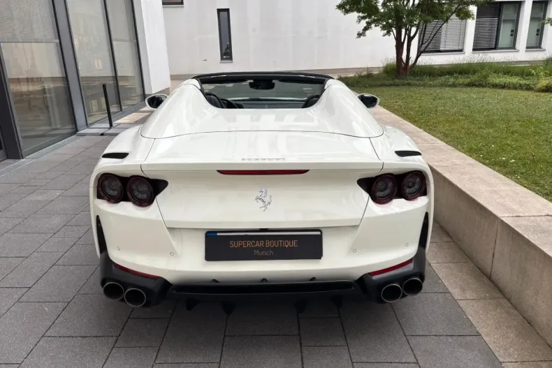 Ferrari 812 din 2022 cu 9.090 km - oferta FER110054 - foto 7