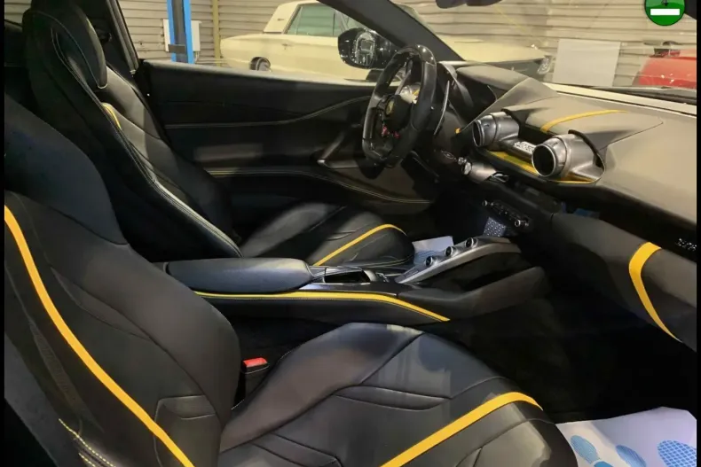 Ferrari 812 din 2020 cu 9.850 km - oferta FER110055 - foto 12