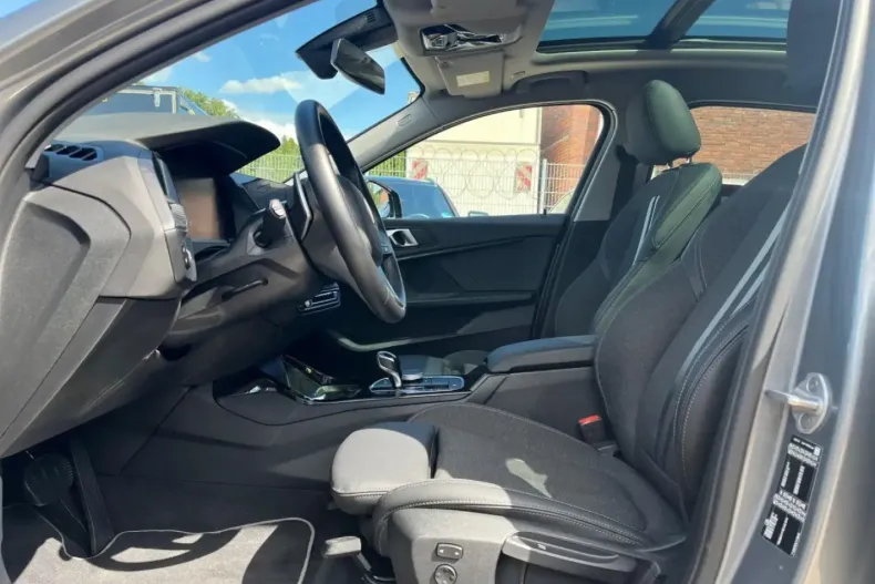 BMW 118 din 2023 cu 45.668 km - oferta BMW110059 - foto 9