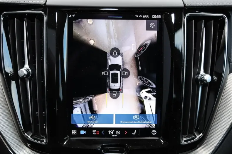 Volvo XC60 din 2023 cu 15.659 km - oferta VOL110062 - foto 9